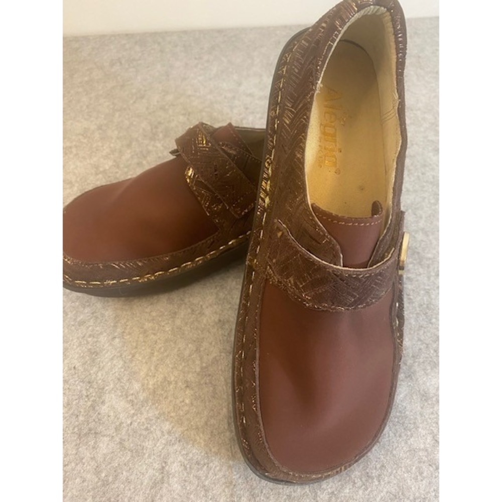 Alegria Dream Fit Neoprene &‎ Leather Brown Slip On Shoes Woman's Size 7.5